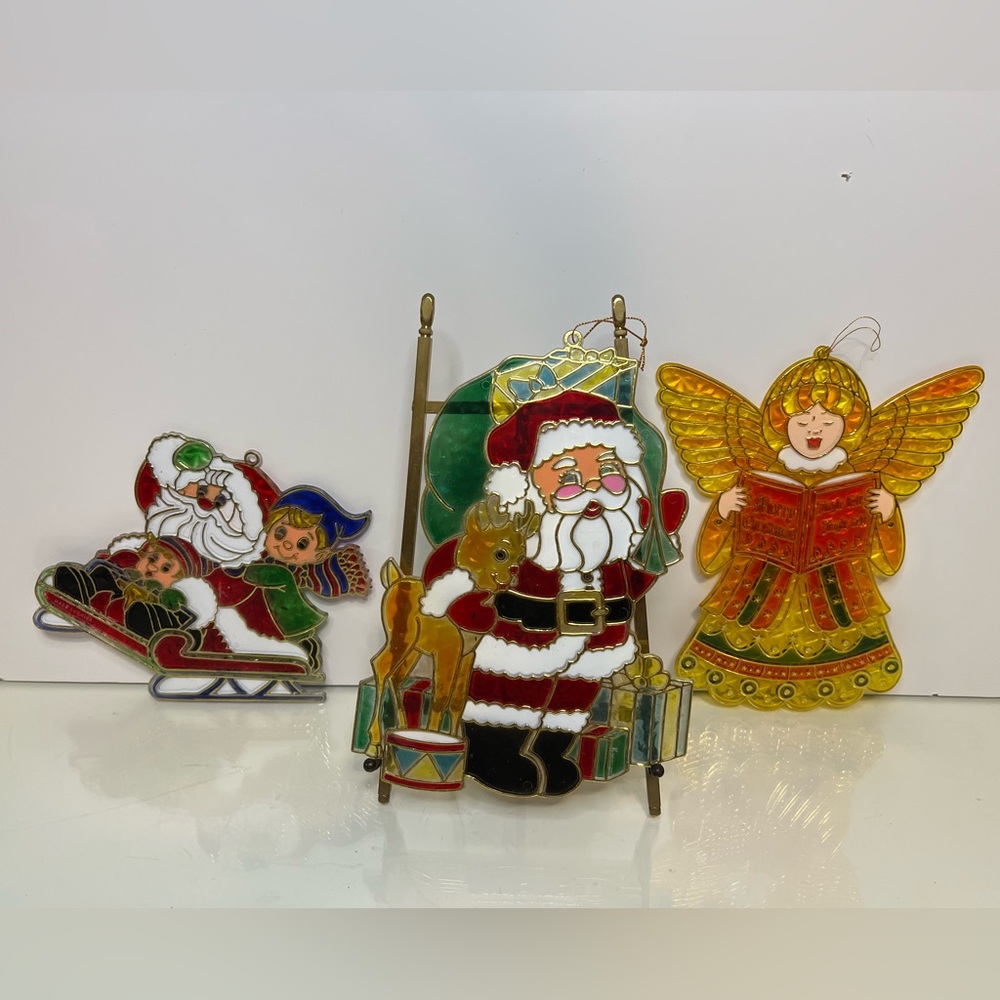 Vintage Plastic Christmas Stained Glass Suncatcher Giftco Set Of 3 with 8” Tall